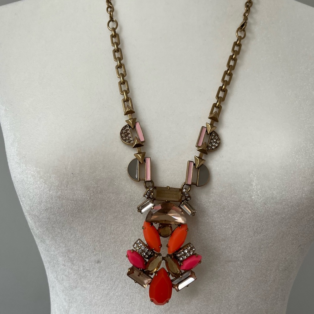 Statement Necklace - Picture 3 of 4
